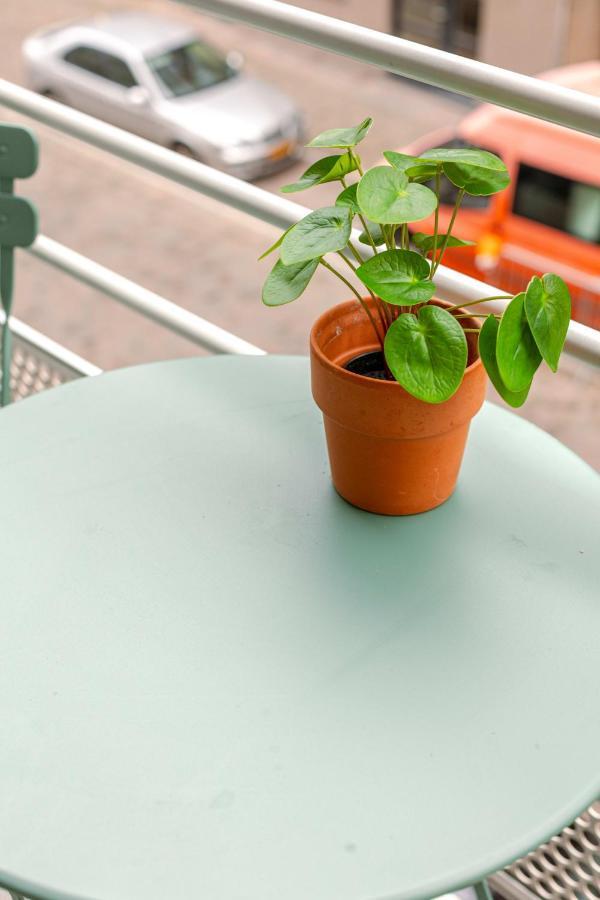 B At C - A Trendy Flat With A Vintage Feel, Outdoor Swimming Pool And Lateral Sea View! Appartement *